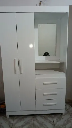 GUARDA ROUPA