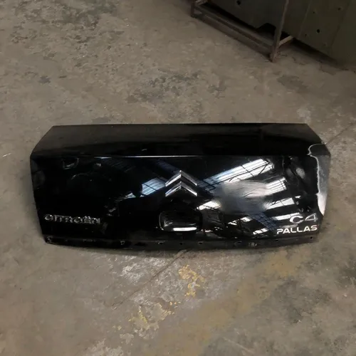 Tampa Traseira C4 Pallas