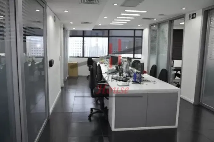 Salas Comerciais - 211m² - 5 salas - Tatuapé