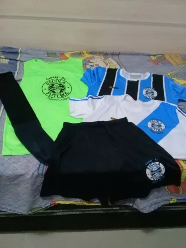 Roupas e acessórios do grêmio