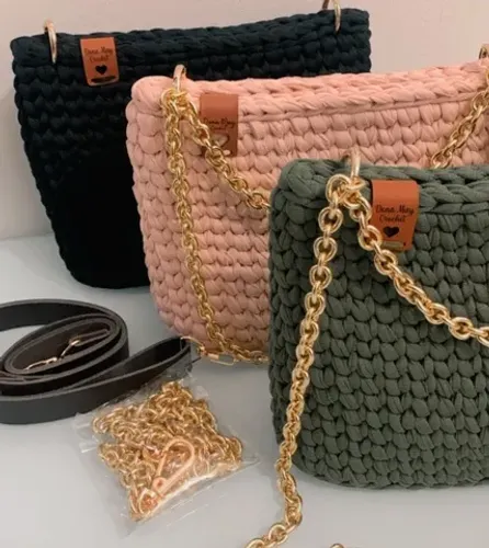 Lindas Bolsas em Tricô,  com Couro! 