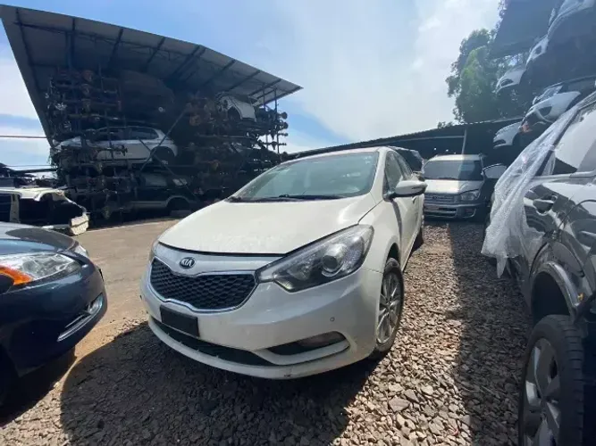 SUCATA KIA CERATO 2015