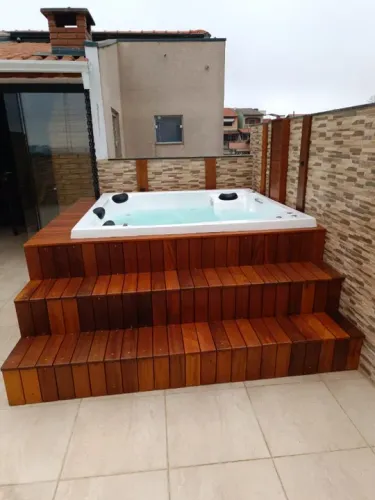 Spa 2 camas e 3 acentos completo com todos os acessórios