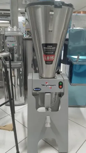 LB15 Liquidificador Comercial, Basculante, Copo Monobloco Inox  /Amanda