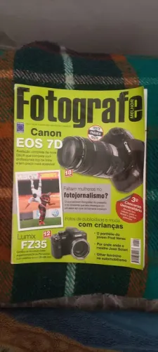 Revista Fotografe Melhor n°159( páginas em ótimo estado/marca nos cantos da capa)