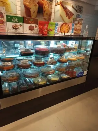 VITRINE REFRIGERADA COMERCIAL,