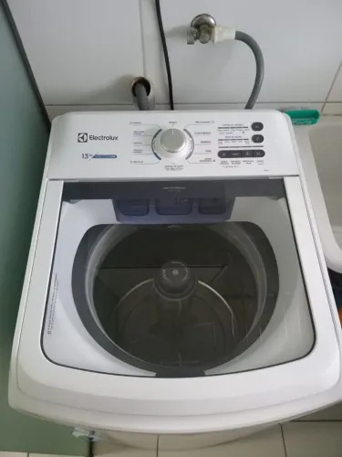 Máquina de Lavar Eletroclux 13kg Essencial Care