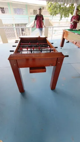 Mesa de totó - Madeira Maciça