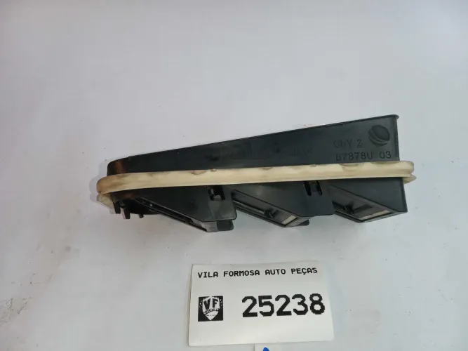 Grade Lateral Saida De Ar Peugeot 3008 Lado Direito 2019