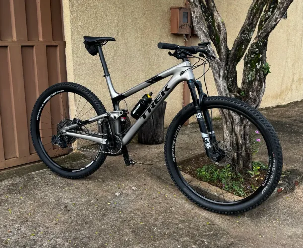 Trek TOP FUEL 9.7 CARBON 