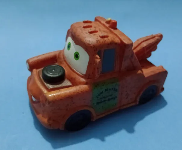 Boneco Matte Filme carros, em vinil 