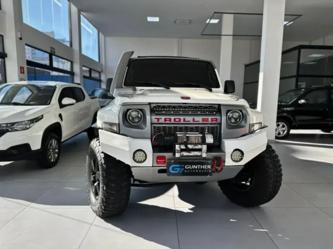 Troller T-4 4X4 3.2 20V TDI Cap. Rígida Diesel 2017