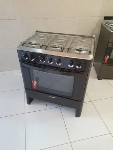 Fogão Esmaltec 4 bocas com vidro