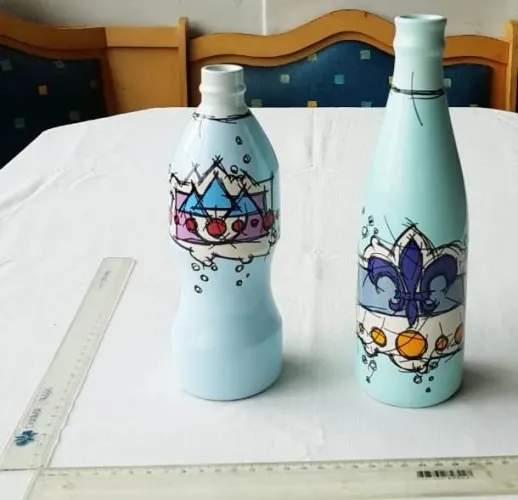 Vasos Garrafas de Cerâmica Decorativas - Pintura Artesanal por Priscila Vannucci