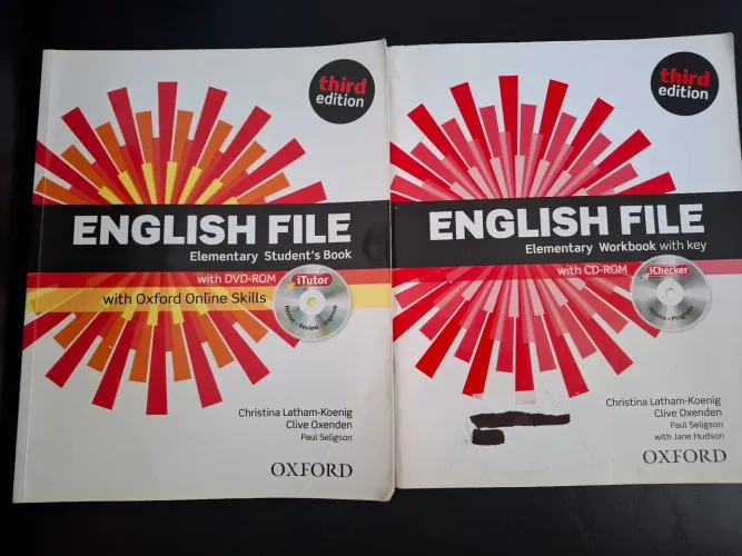 Livro English File Elementary 3ª edição