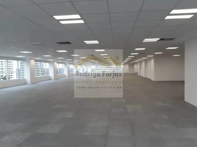 WestCorp - Laje corporativa - VENDA- OPEN SPACE com 2.036,62 m², Piso Elevado, Forro Modul