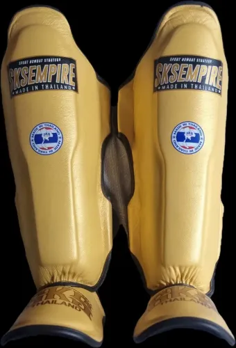 Caneleira Muay Thai SKS Empire couro