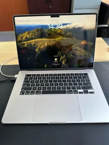 MacBook Air 2024 Apple M3 Memória 16GB SSD 512GB 13.6" | Novo Lacrado |Loja Fisica 