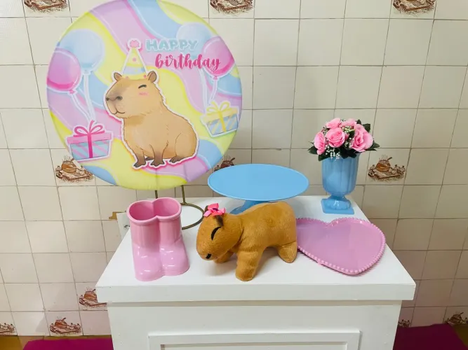 Mini kit festa na mesa Tema Capivara Filó