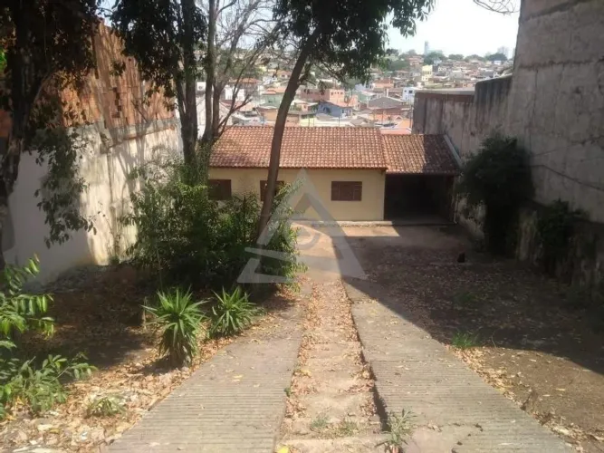 Casa à venda em Campinas, Parque São Quirino, com 3 quartos, com 66 m²