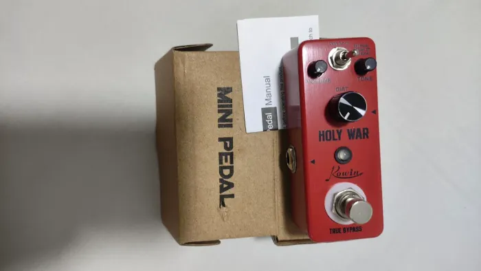 Efeito De Guitarra Analógica De Distorção De Heavy<br>Metal Row