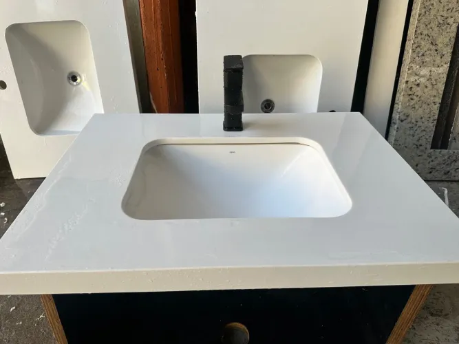 Pia banheiro quartzo branco 