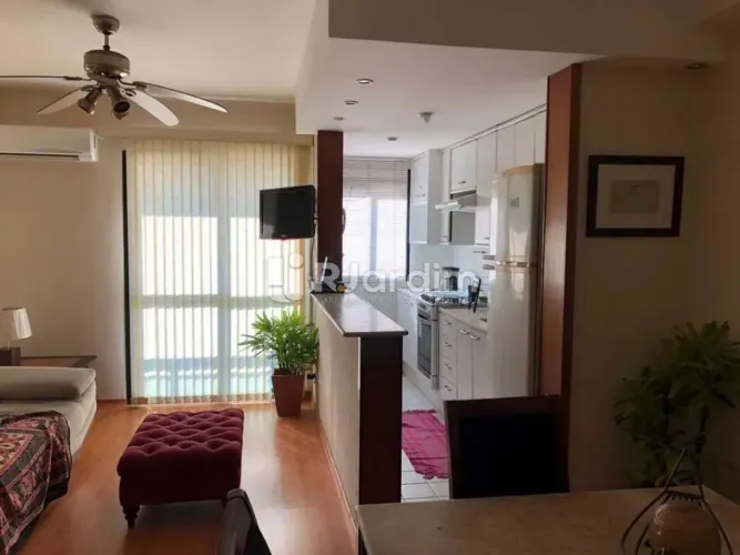 Flat Residencial com 2 quartos para aluguel, 67 m² em Ipanema-RJ