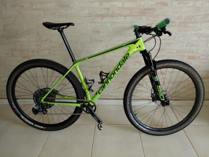 Cannondale FSI Carbon 4 2019 - Tamanho 17/M.