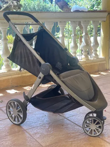 Carrinho britax usado 