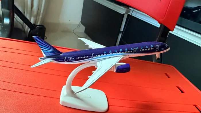 Miniatura de avião 15 cm AZERBAIJAN