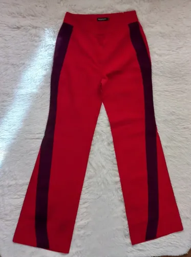 10_calça flare com recortes Le lis blanc / Tam 36