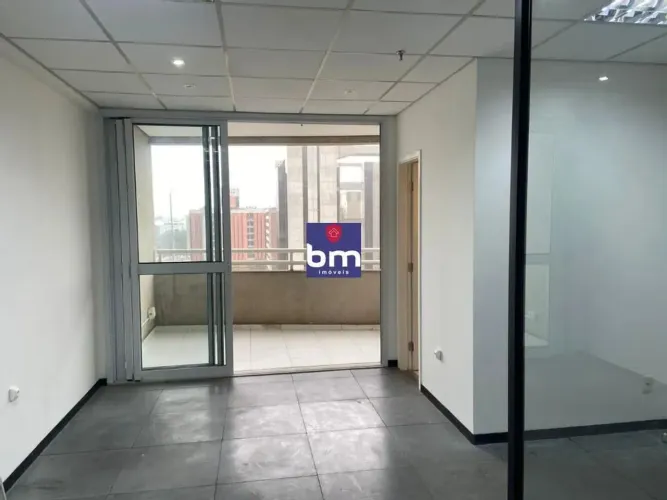 Sala à venda e para alugar em São Paulo, Chácara Santo Antônio (Zona Sul), com 45 m²