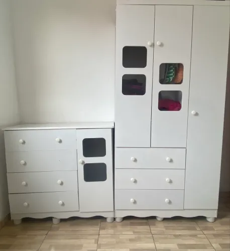 Guarda roupa infantil 
