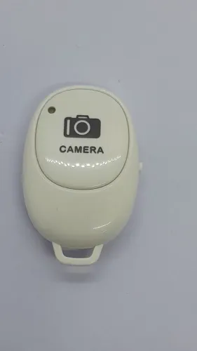 Controle Bluetooth para selfie em 3 cores disponíveis branca preta e rosa