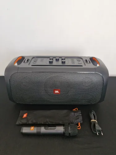 JBL PartyBox On-the-Go