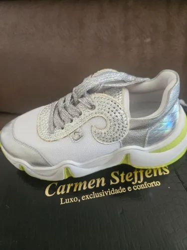 tênis carmem steffns