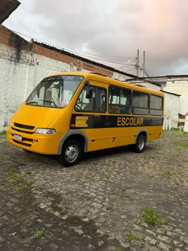 Micro ônibus 2010 