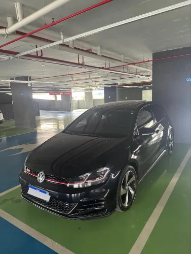 Volkswagen Golf GTI 350 TSI 2.0 230cv 16V Aut. 2018