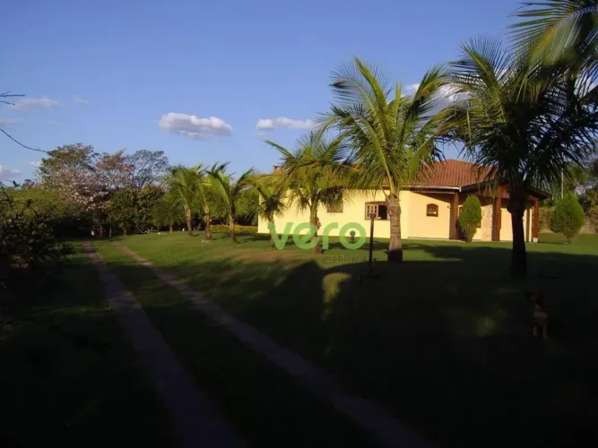 Chácara com 3 dormitórios à venda, 7500 m² por R$ 1.100.000,00 - Chácaras de Recreiro Repr