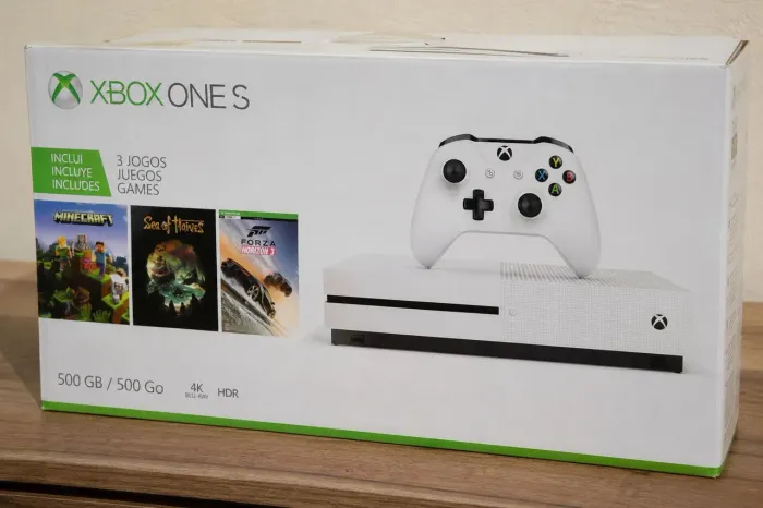 Xbox one s na caixa + 400 jogos tops