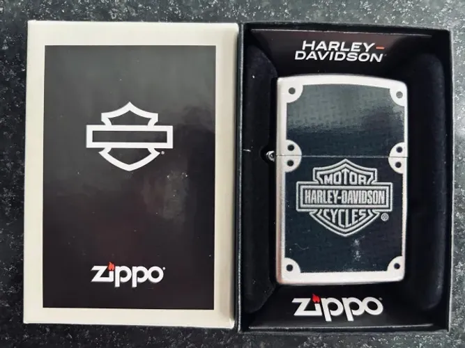 Isqueiro Zippo Harley Davidson HD Carbon Fiber 24025