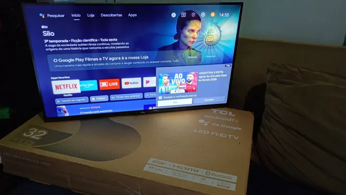 Vendo tv TCL semi novo um ano de uso ,não tem defeito,único dono valor 850