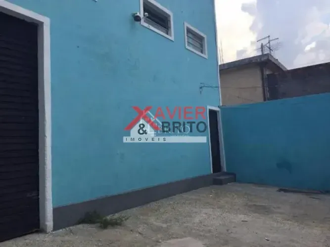 Galpão à venda em São Mateus 350m², pé direito alto e já alugado por R$5.000,00