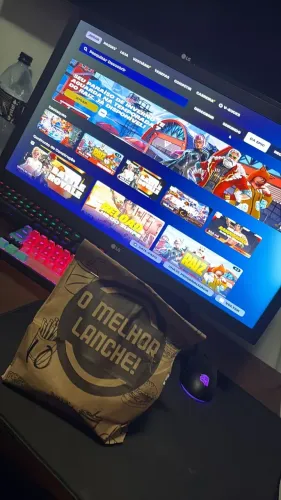 Vendo monitor 75hz + suporte para monitor 