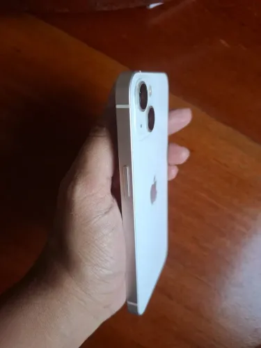 iPhone 13 128