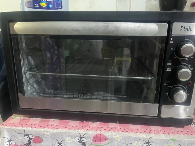 Forno Elétrico Philco 46LT R$ 300