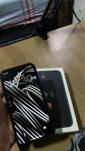iPhone 11 original  Aceito cartão