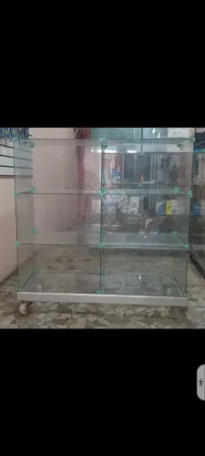 Balcão de vidro