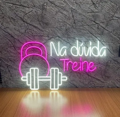 Luminária Painel Neon Led - Na dúvida Treine 43x72cm