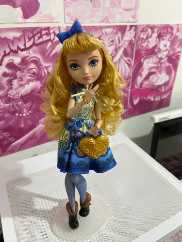 RESERVADA Blondie Lockes W1 (ler descrição)